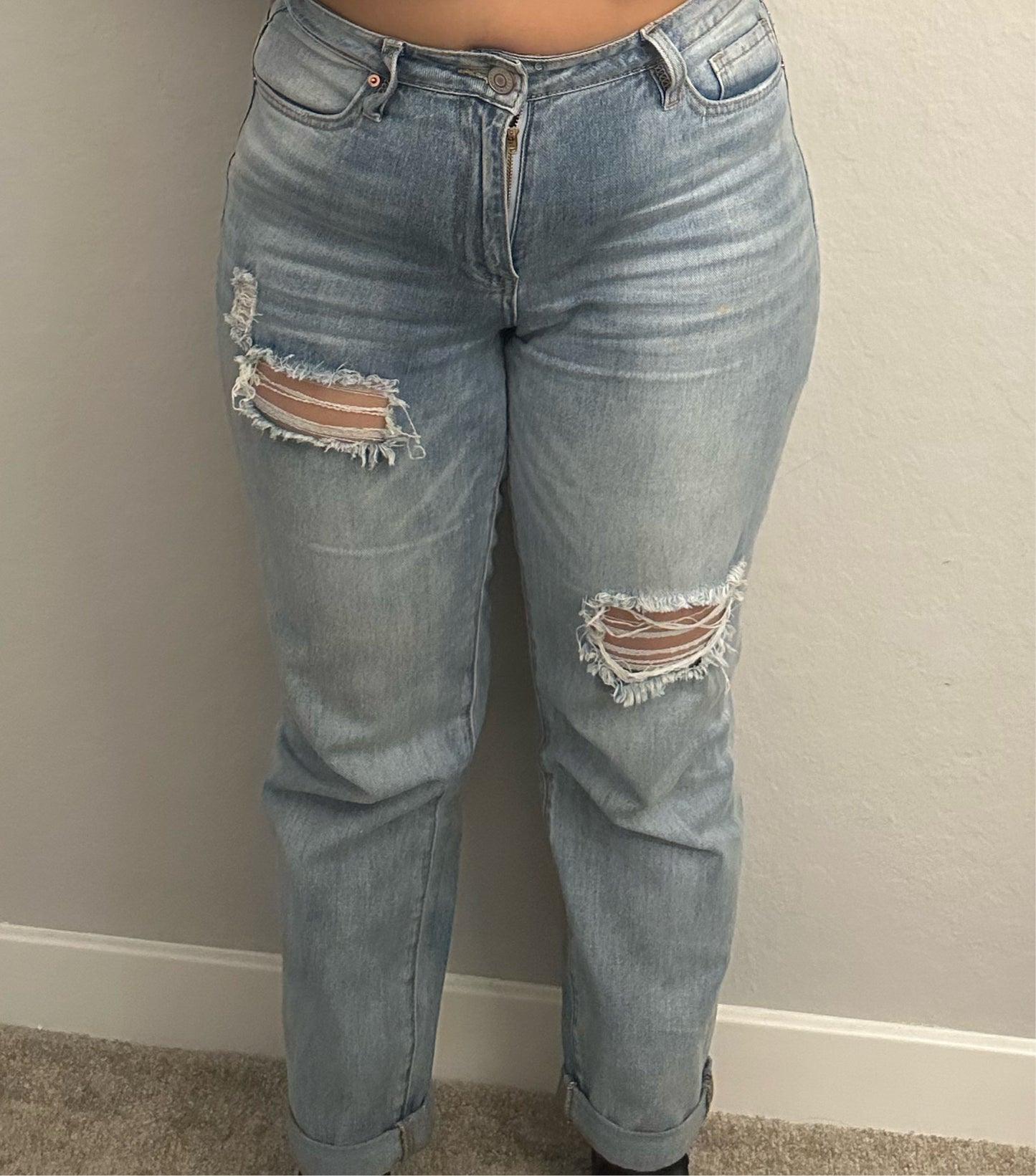 AILYN HIGH RISE JEANS